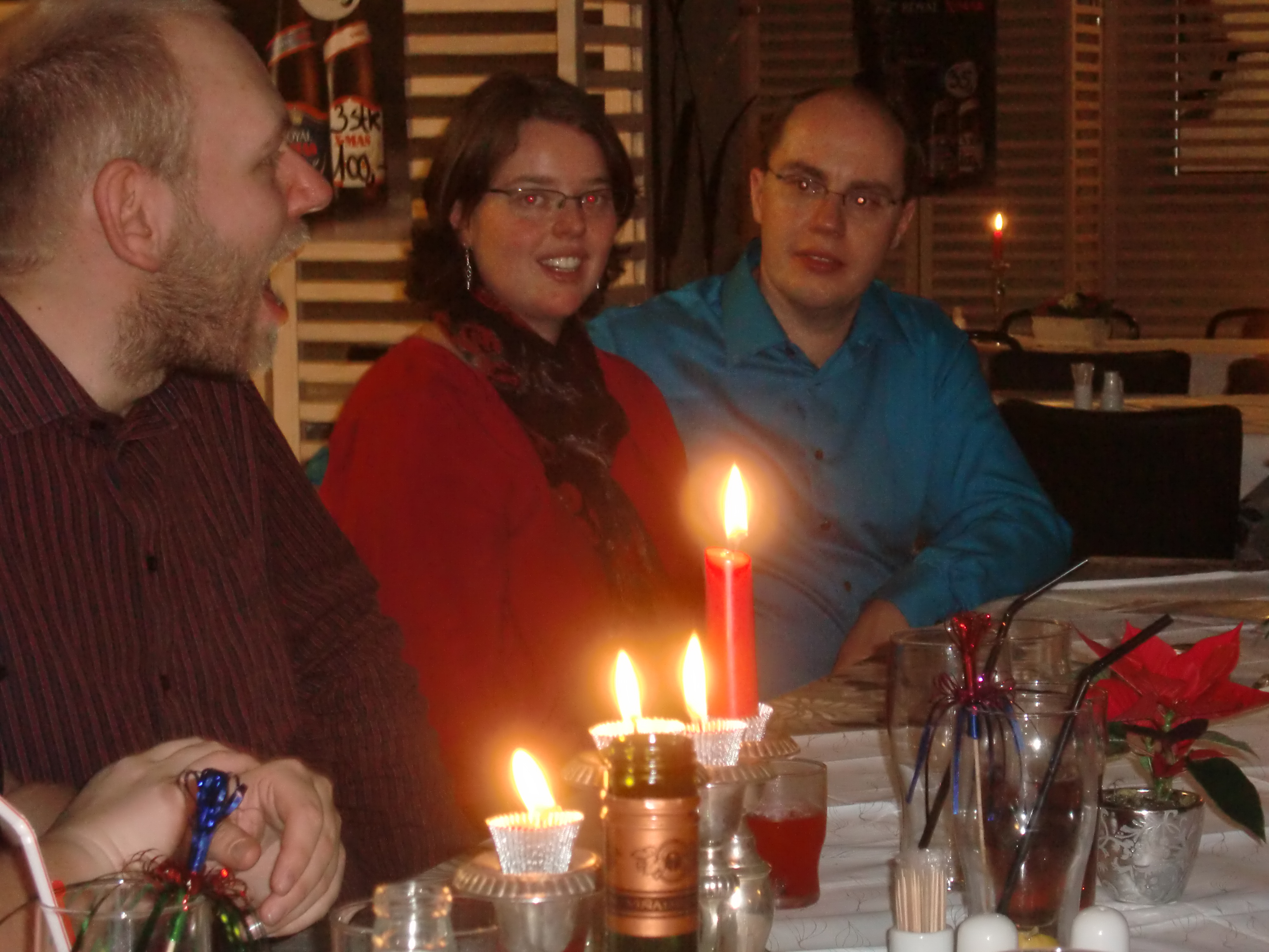 https://www.mos-eisley.dk/media/Netic billeder/Julefrokost%2003-12-2011/CIMG2374.JPG